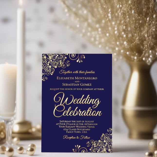 Elegant Gold Floral Frills Dark Navy Blue Wedding Folieneinladung (Von Creator hochgeladen)