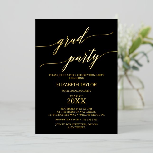 Elegant Gold Foil | Black Graduation Party Folieneinladung (Stehend vorne)