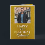Elegant Gold Foto Boyfriend Birthday Karte<br><div class="desc">Ein individuelles Foto deines Freundes gepaart mit einer herzlichen Geburtstagsbotschaft,  die ihn an seinem besonderen Tag feiert. Eine sinnvolle und personalisierte Art,  ihn geliebt und geschätzt zu machen.</div>