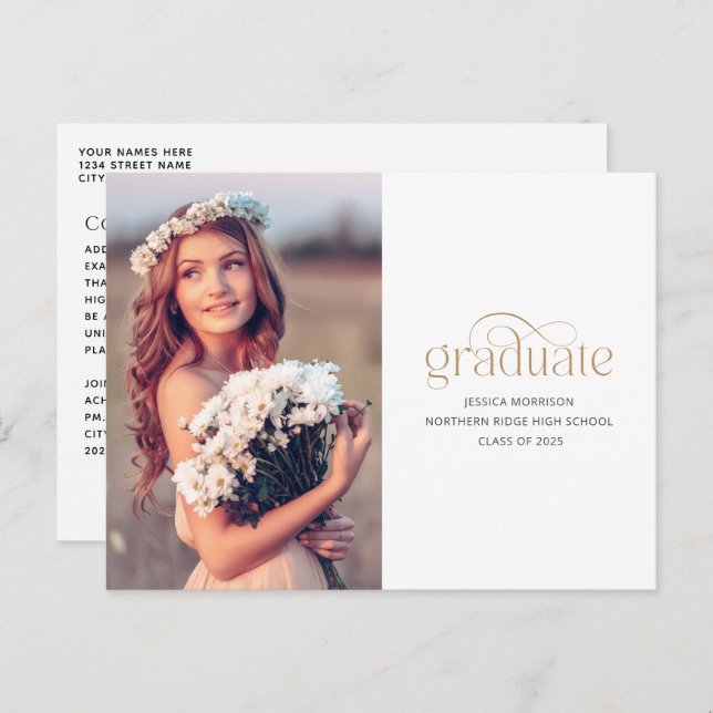 Elegant Gold Graduate Typografy 2025 Abschluss Postkarte (Vorne/Hinten)