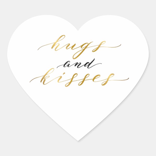 Elegant Gold Letters Hugs and Kisses Herz-Aufkleber (Vorderseite)