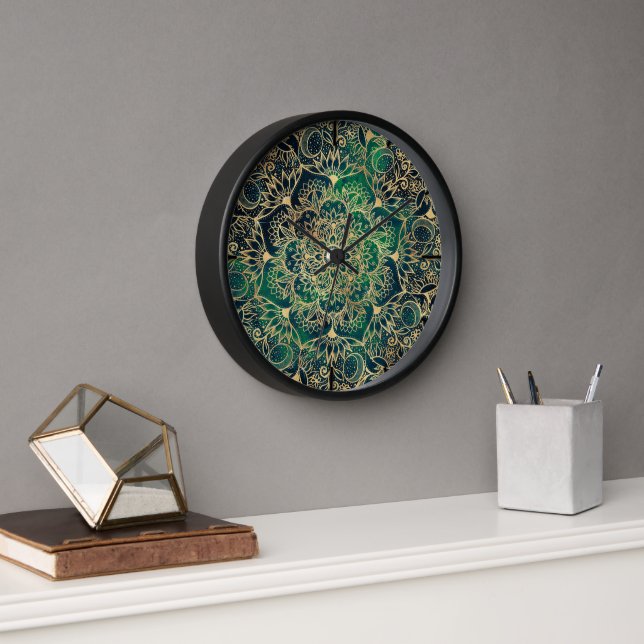 Elegant Gold Mandala Blumengrün Blau Uhr (Büro)