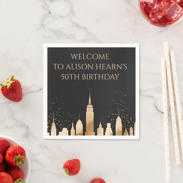 Elegant Gold NYC Skyline Birthday Welcome Napkin Serviette (Beispiel)
