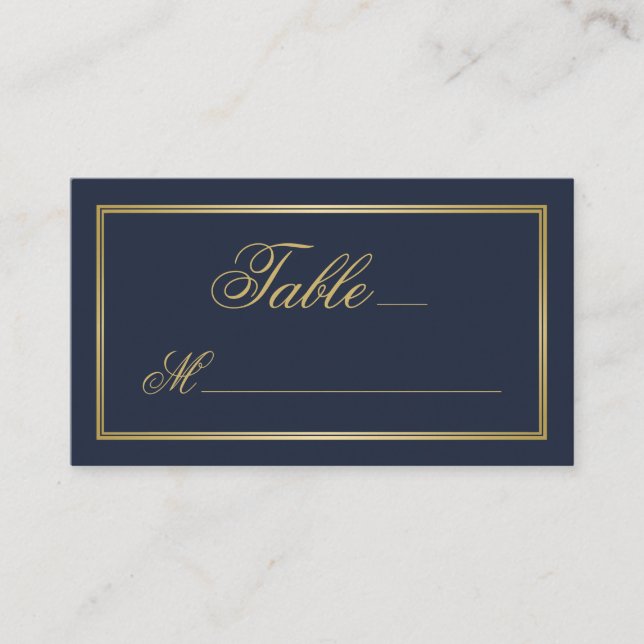 Elegant Gold Script Calligraphy Navy Blue Wedding Platzkarte (Vorderseite)