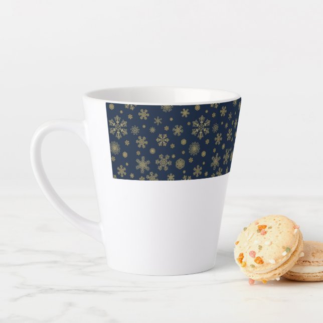 Elegant Gold Snowflake Winter Pattern Milchtasse (Beispiel)