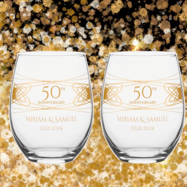 Elegant Golden 50-jähriges Personalisiertes Gesche Weinglas Ohne Stiel (Elegant, stylish original design for your personalized 50th golden wedding anniversary celebration.)