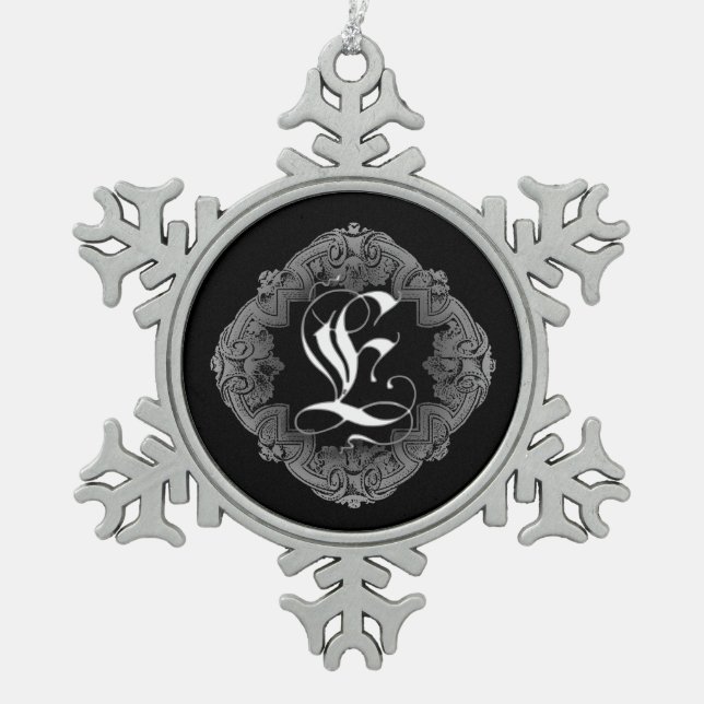 Elegant Goth Initial E Snowflake Schneeflocken Zinn-Ornament (Vorderseite)