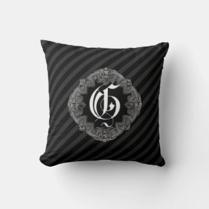 Elegant Goth Initial G Throw Kissen