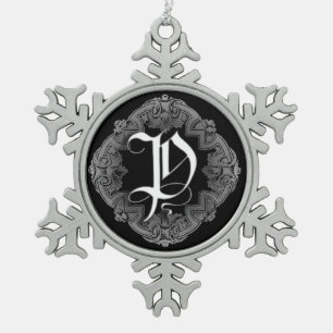 Elegant Goth Initial P Snowflake Schneeflocken Zinn-Ornament