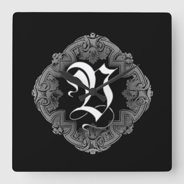 Elegant Goth Initial V Quadratische Wanduhr (Vorderseite)