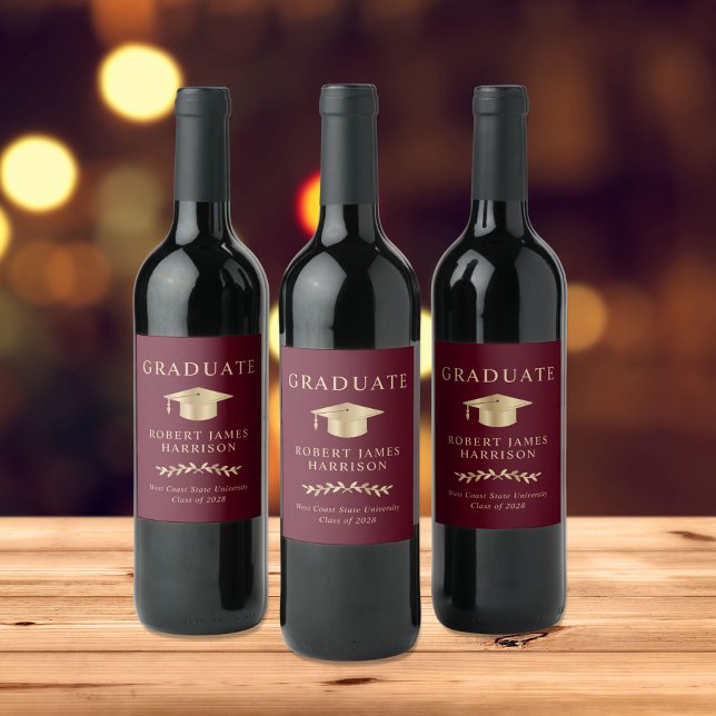 Elegant Grad Cap Burgundy Gold Graduation Party Weinetikett (Von Creator hochgeladen)