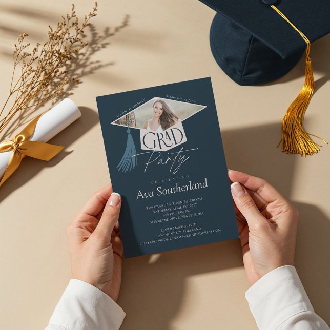 Elegant Grad Cap & Tassel Foto Graduation Party Einladung (Elegant Grad Cap & Tassel Photo Graduation Party Invitation)