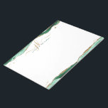 Elegant Green Agate Script Monogram Initials Notizblock<br><div class="desc">Personalisiertes, elegantes Notizblock mit Kalligraphie-Schriftzeichen oder Monogramm und Name in grün und gold mit grünen Akzenten und Imitaten goldenen Glitzer-Randakzente. ÄNDERUNGEN: Der Textstil, die Farbe, die Größe und die Platzierung des Schriftartes können durch Anklicken von EDIT für ein benutzerdefiniertes Aussehen geändert werden. HILFE: Für Hilfe bei der Modifizierung oder Personalisierung...</div>