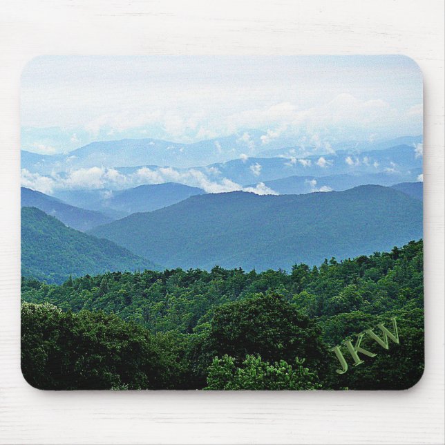 Elegant Green Blue Smoky Mountains Photo Monogram Mousepad (Vorne)