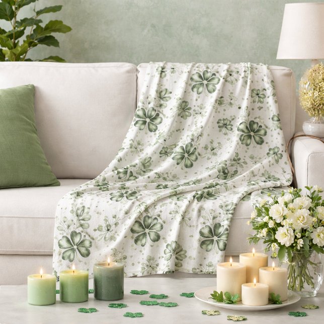 Elegant Green Clover Pattern  Fleecedecke (Von Creator hochgeladen)