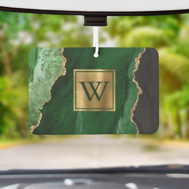 Elegant Green Gold Agate Monogram Autolufterfrischer (Von Creator hochgeladen)