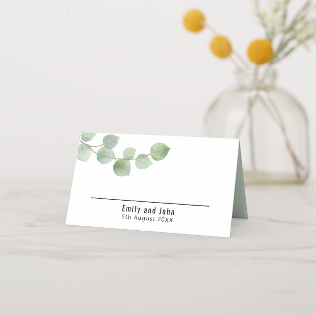 Elegant Green Gold Eucalyptus Names Date Wedding Platzkarte (Vorderseite)