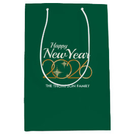 Elegant Green & Gold “New Year 2026” Personalized  Mittlere Geschenktüte