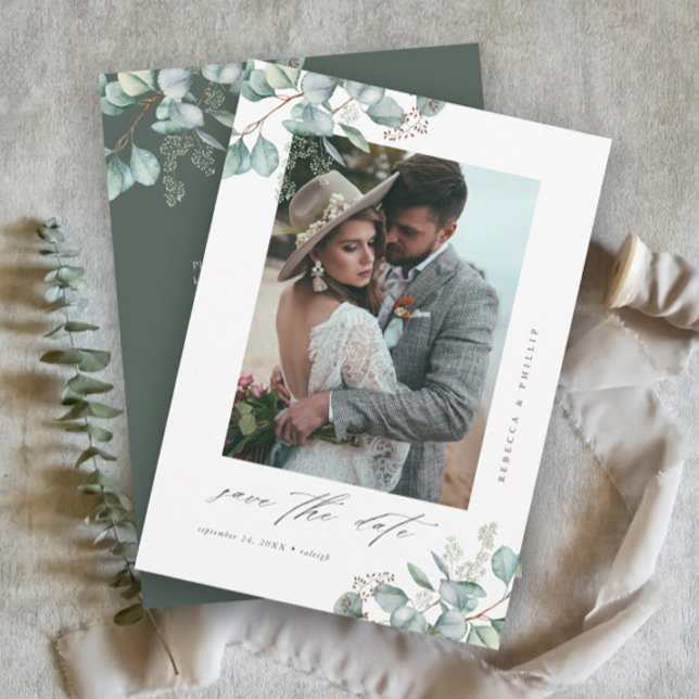 Elegant Greenery Eucalyptus Wedding Foto QR Code Save The Date (Elegant Eucalyptus Greenery Photo Wedding Save the Dates with QR code.)