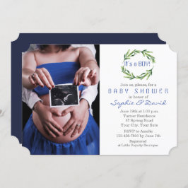 Elegant Greenery Wreath Foto Boy Baby Shower Einladung