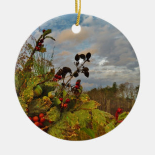 Elegant Holly Christmas Keramik Ornament