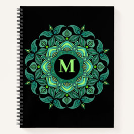 Elegant Hues of Green Mandala Blühe Monogram Notizbuch
