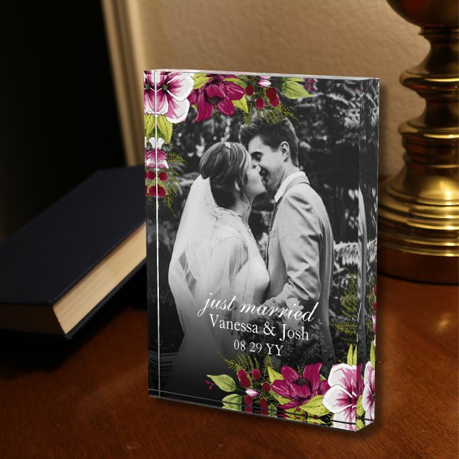 Elegant Just Married Magenta Green Floral Wedding Fotoblock (Von Creator hochgeladen)