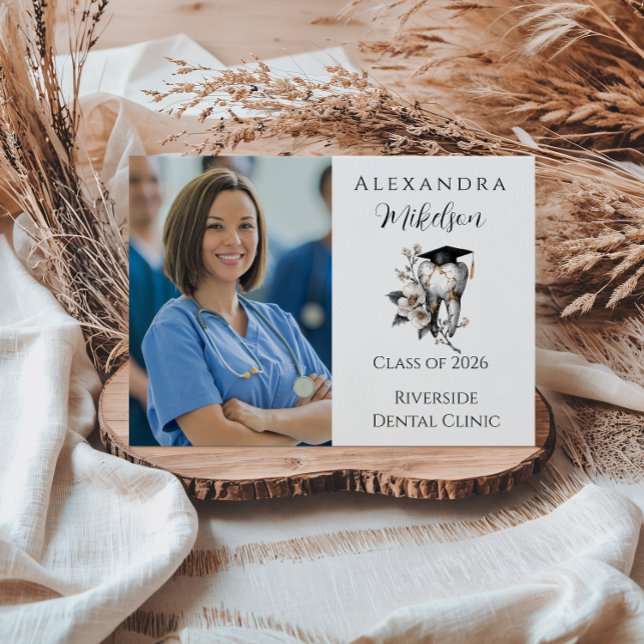 Elegant Kintsugi Floral Dental Graduation Party Ankündigung (Von Creator hochgeladen)