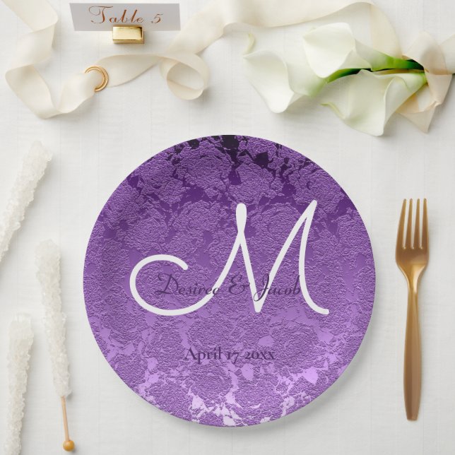 Elegant Lavender Lila White Wedding Monogram Pappteller (Hochzeit)