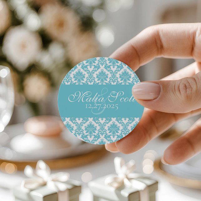 Elegant Light Blue White Damask Wedding Gefallen Runder Aufkleber (Von Creator hochgeladen)