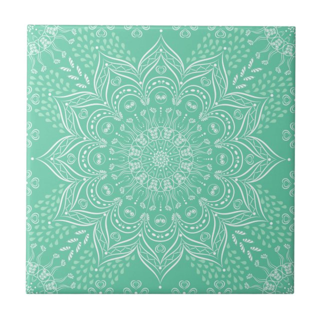Elegant Light Green Boho Mandala Fliese (Vorderseite)