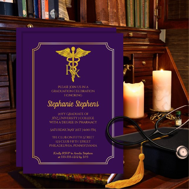 Elegant Lila | Gold Rx Pharmacy Graduation Party Einladung (Elegant Purple and Gold Tone Rx Pharmacy Pharmacist Graduation Announcement | Party Invitation)