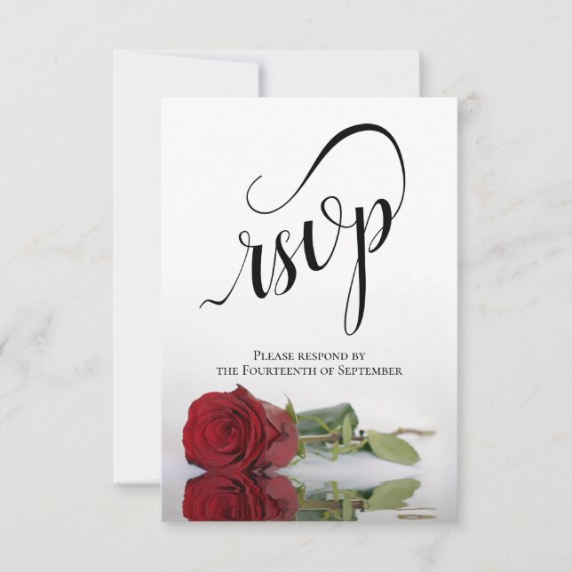 Elegant Long-Stemmed Red Rose Simple Wedding RSVP Karte (Vorderseite)