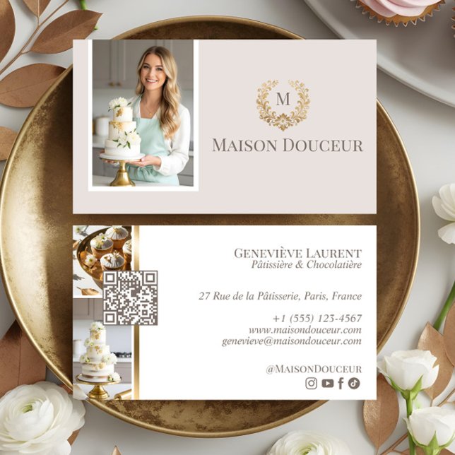 Elegant Luxury Home Baker Floral Crest Monogram  Visitenkarte (Elegant Luxury Home Baker Floral Crest Monogram Business Card)