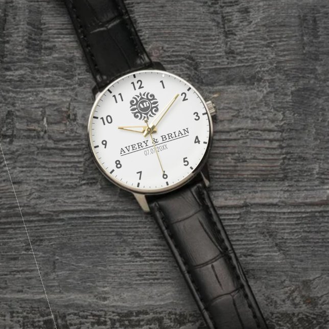 Elegant Luxury  Monogram Letters Couple's Names Armbanduhr (Von Creator hochgeladen)