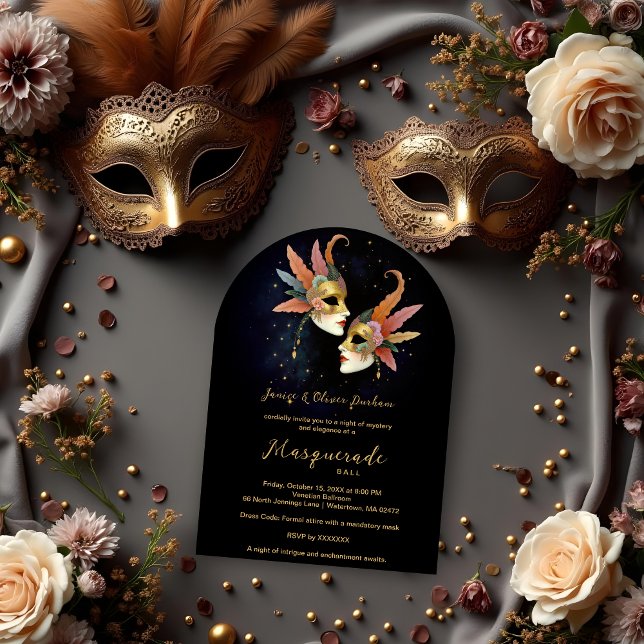 Elegant Masquerade Masks with Gold Effect Accents  Einladung (Elegant Masquerade Masks with Gold Effect Accents Masquerade Ball Invitation Cards. )