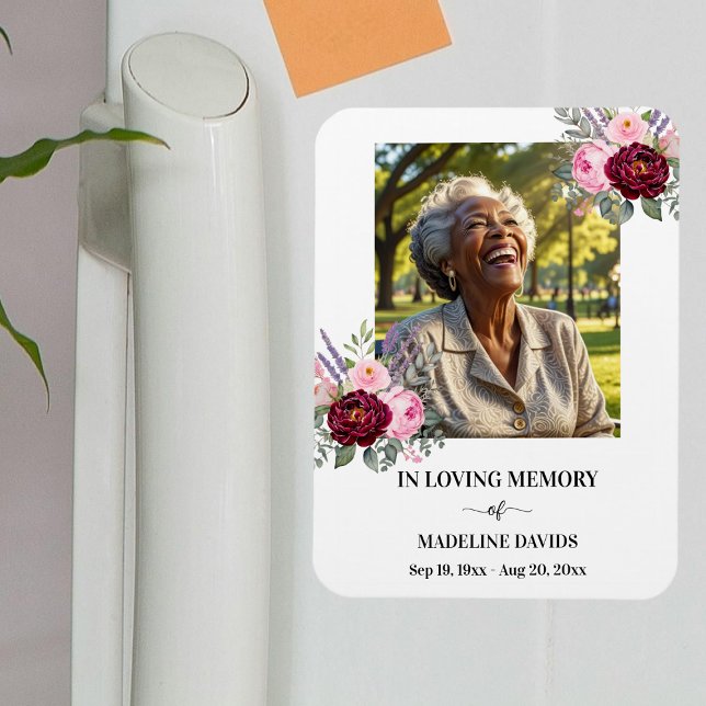 Elegant Memorial Photo Floral Magnet (Von Creator hochgeladen)