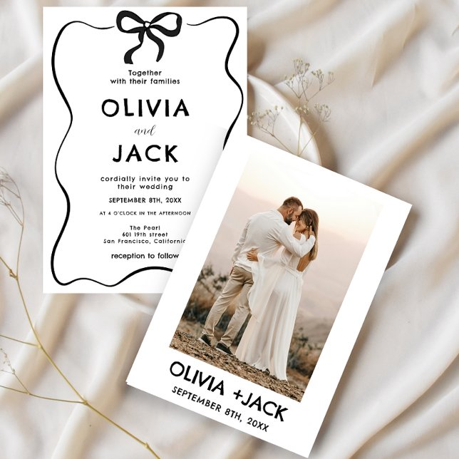 Elegant Minimalist Bow Hand Drawing Photo Wedding Einladung (Von Creator hochgeladen)