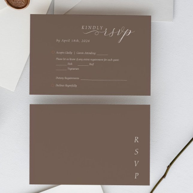 Elegant Minimalist Taupe Ivory Script Wedding RSVP Karte (Von Creator hochgeladen)