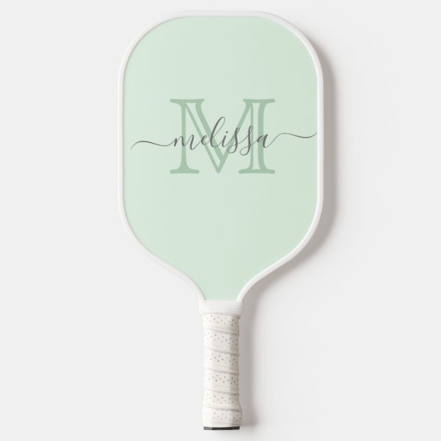 Elegant Mint Green Minimal Name und Monogramm Pickleball Schläger (Vorderseite)