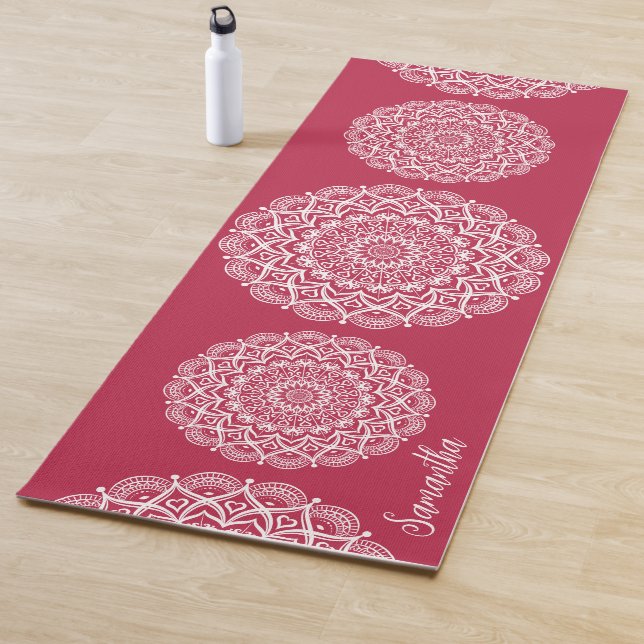 Elegant Mit Monogramm Boho Magenta und White Manda Yogamatte (Beispiel)