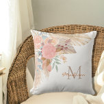 Elegant Mit Monogramm Kissen<br><div class="desc">Dieses elegante Kissen ist mit Aquarellgras,  Eukalyptusblüten und Rosa Blumen geschmückt. Einfach mit Ihrem Monogramm und Namen anpassbar. Weil wir unsere Kunstwerke erstellen,  werden Sie dieses exakte Bild von anderen Designern nicht finden. Original Wasserfarbe © Michele Davies.</div>