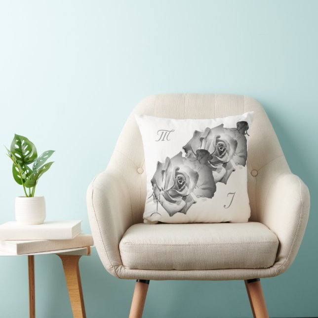 Elegant Mit Monogramm mit Name Rose Throw Kissen (Stuhl )