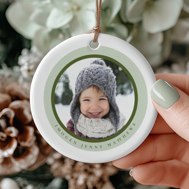 Elegant Modern Baby's First Christmas Keepake Keramik Ornament (Von Creator hochgeladen)