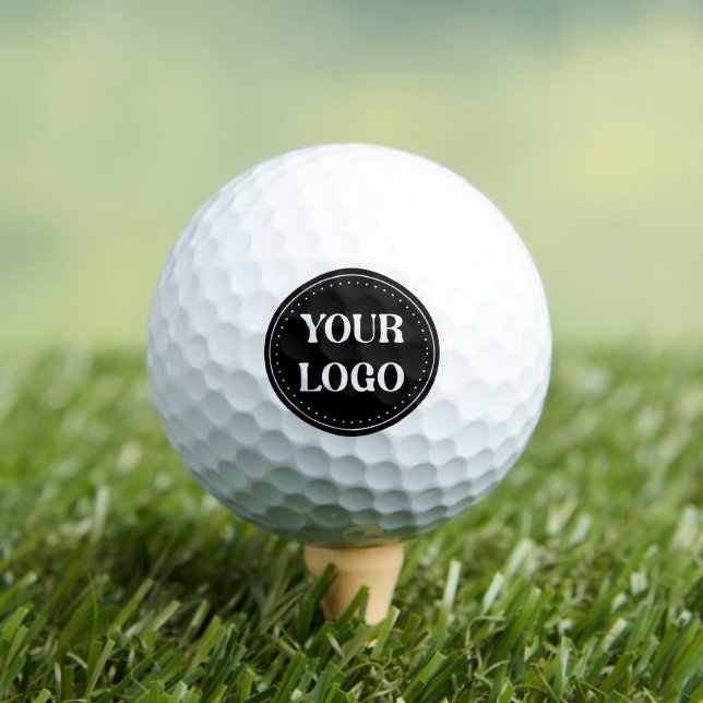 elegant, modern, raffiniert und editierbar. golfball (Insitu T-Shirt)
