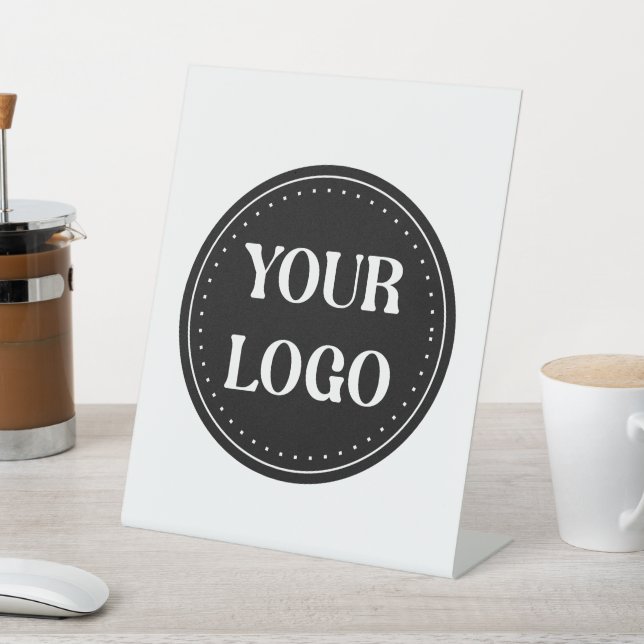 elegant, modern, raffiniert und editierbar. sockelschild (In SItu)