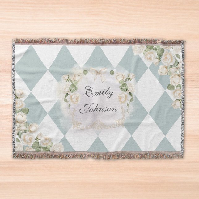 Elegant Monogram White Roses Green Leaves Diamond Decke (In situ)