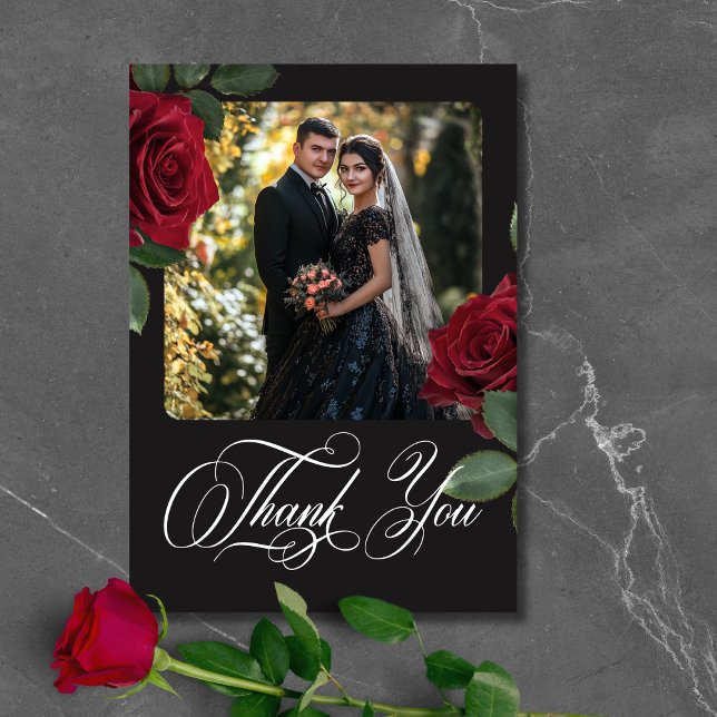 Elegant Moody Blood Rote Rosen Blumenzwiebeln Foto Dankeskarte (Elegant Moody Blood Red Roses Floral Wedding Thank You Card)