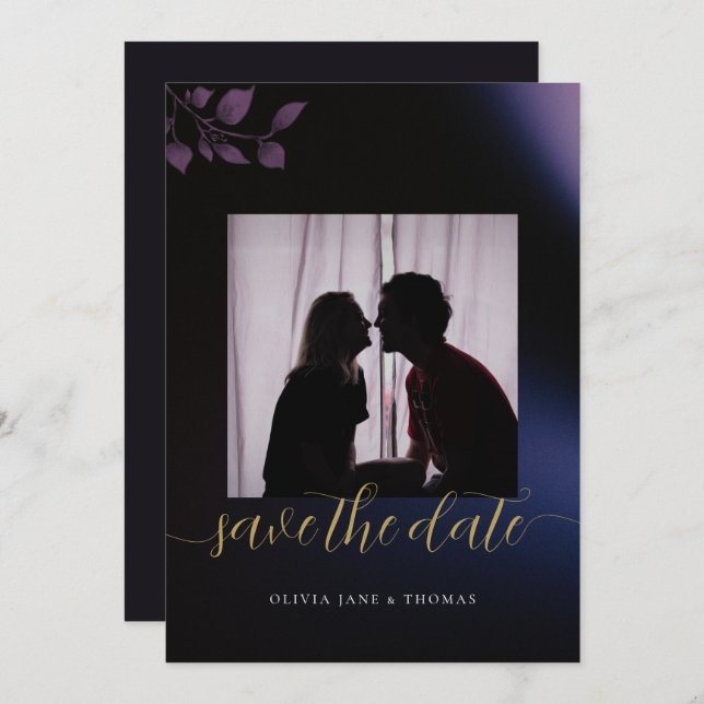 Elegant Moody Lila Floral Wedding Save the Date Einladung (Vorne/Hinten)