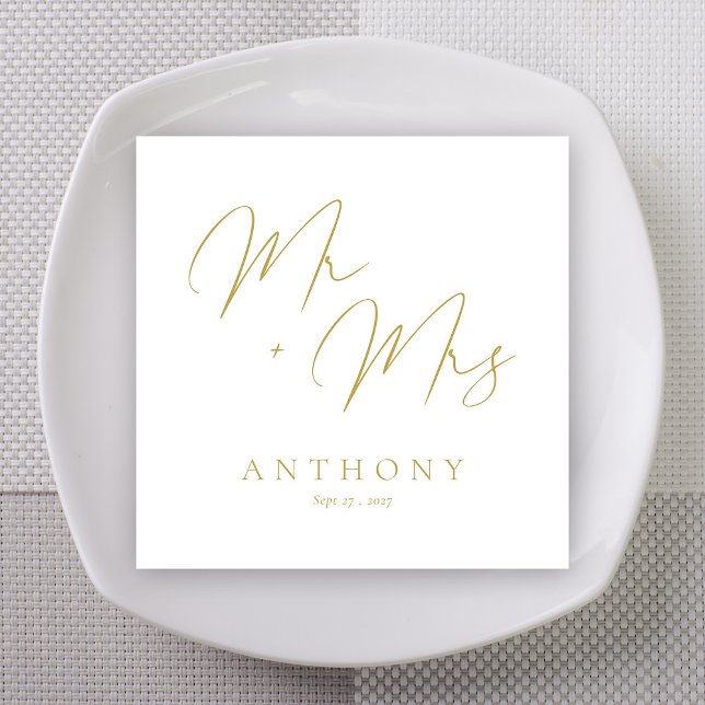 Elegant Mr. & Mrs. Gold Script Custom Wedding Serviette (Elegant Mr & Mrs Gold Script Custom Wedding Napkins)